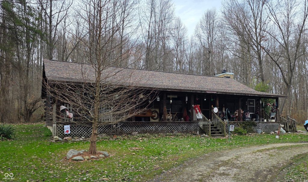 964 W Rabbit Run W, Martinsville, IN 46151