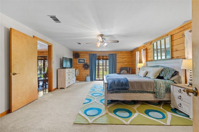 110 Southwood Forest Road, Huntsville, TX 77340