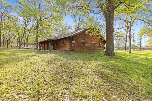 110 Southwood Forest Road, Huntsville, TX 77340