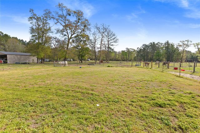 110 Southwood Forest Road, Huntsville, TX 77340