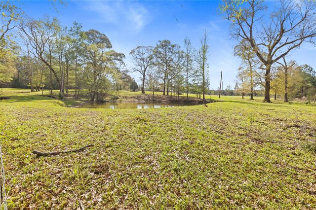 110 Southwood Forest Road, Huntsville, TX 77340