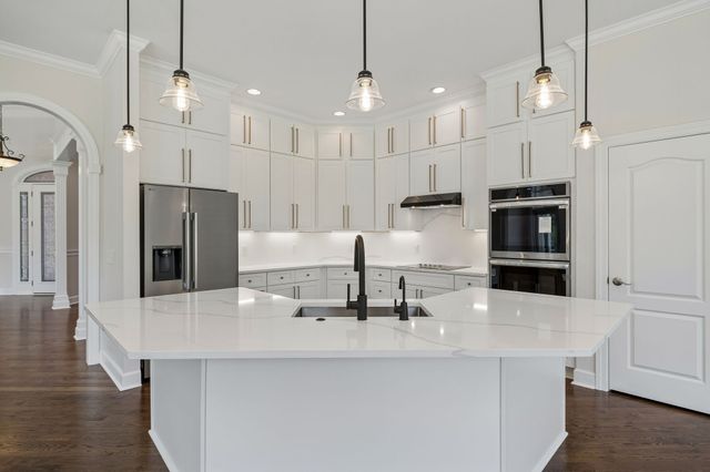 250 Bonwood Dr, Murfreesboro, TN 37128