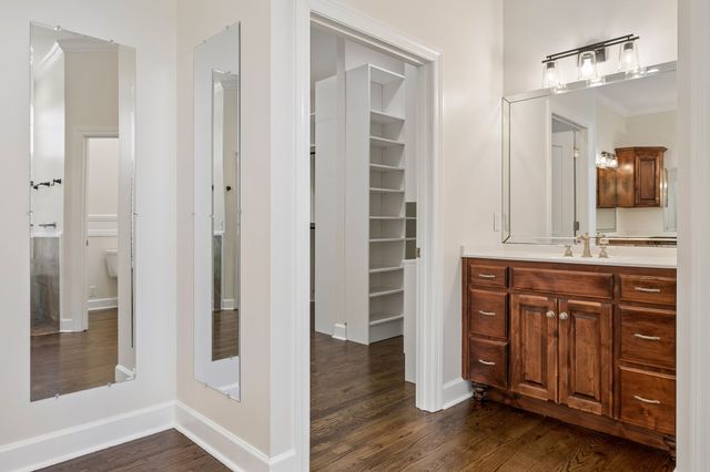 250 Bonwood Dr, Murfreesboro, TN 37128