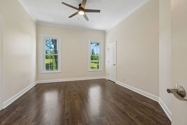 250 Bonwood Dr, Murfreesboro, TN 37128