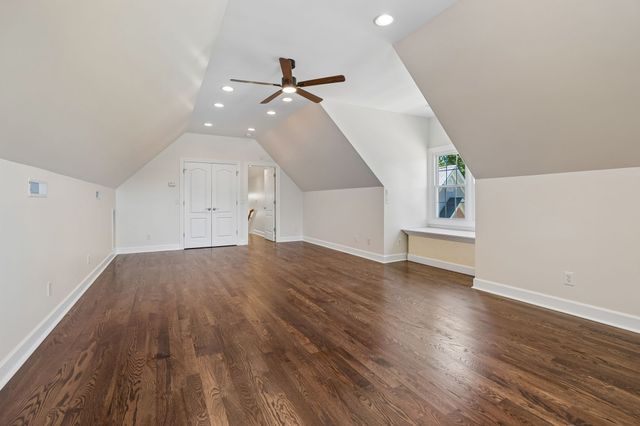 250 Bonwood Dr, Murfreesboro, TN 37128