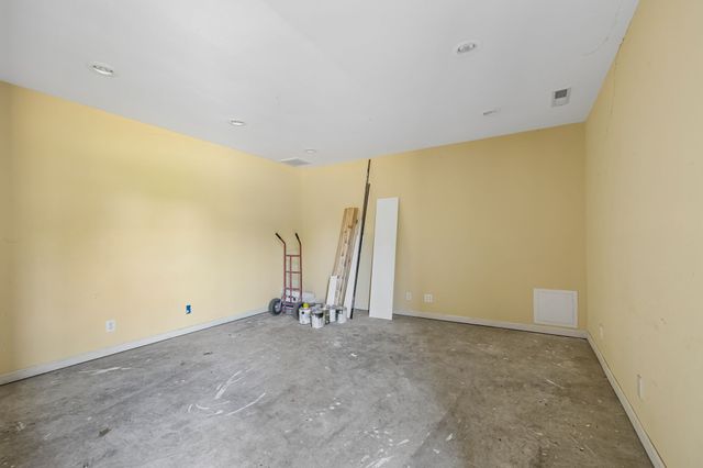 250 Bonwood Dr, Murfreesboro, TN 37128