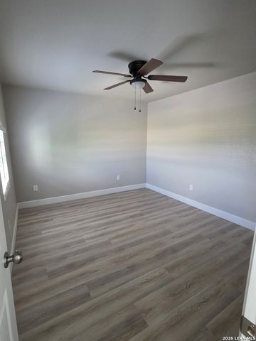 7009 Glen Mist Unit 36, San Antonio, TX 78239