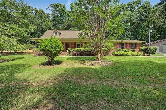 403 S SEQUOYAH Circle NE, Calhoun, GA 30701