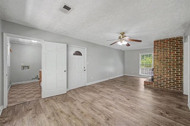 403 S SEQUOYAH Circle NE, Calhoun, GA 30701