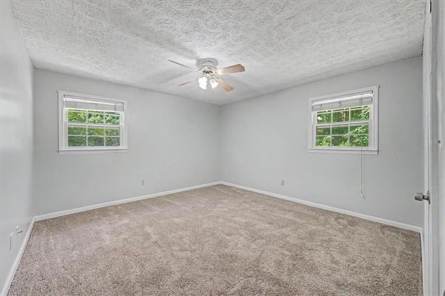 403 S SEQUOYAH Circle NE, Calhoun, GA 30701