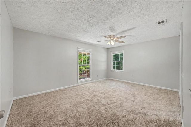 403 S SEQUOYAH Circle NE, Calhoun, GA 30701