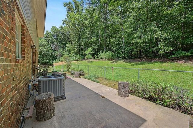 403 S SEQUOYAH Circle NE, Calhoun, GA 30701