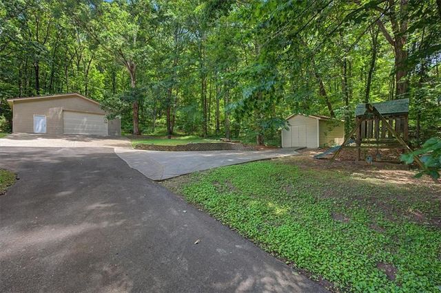403 S SEQUOYAH Circle NE, Calhoun, GA 30701