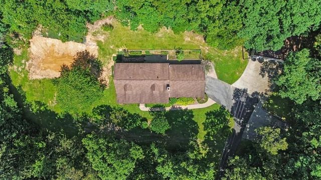 403 S SEQUOYAH Circle NE, Calhoun, GA 30701