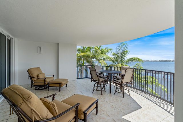 2700 N FEDERAL Highway 306, Boynton Beach, FL 33435