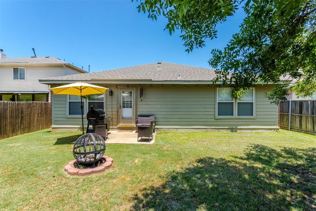 1573 Brookstone Drive, Little Elm, TX 75068