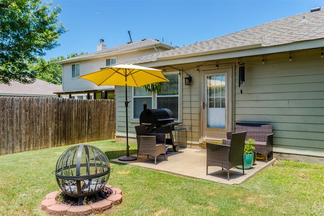 1573 Brookstone Drive, Little Elm, TX 75068