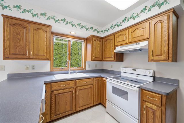 158 Spring STREET, Belgium, WI 53004