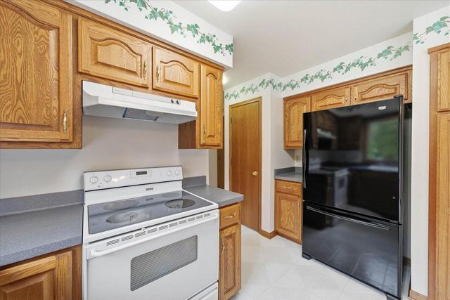 158 Spring STREET, Belgium, WI 53004