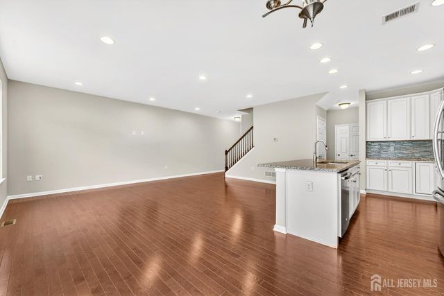 84 Autumn Lane, Montgomery, NJ 08558