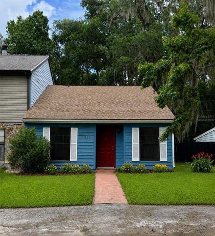 935 VILLAGE DRIVE, Brooksville, FL 34601