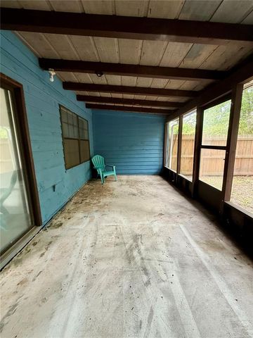 935 VILLAGE DRIVE, Brooksville, FL 34601