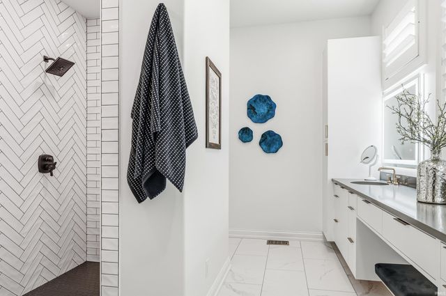 3912 Vermilion Cliffs, Fort Wayne, IN 46814