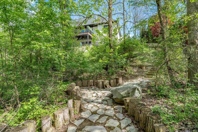 3912 Vermilion Cliffs, Fort Wayne, IN 46814