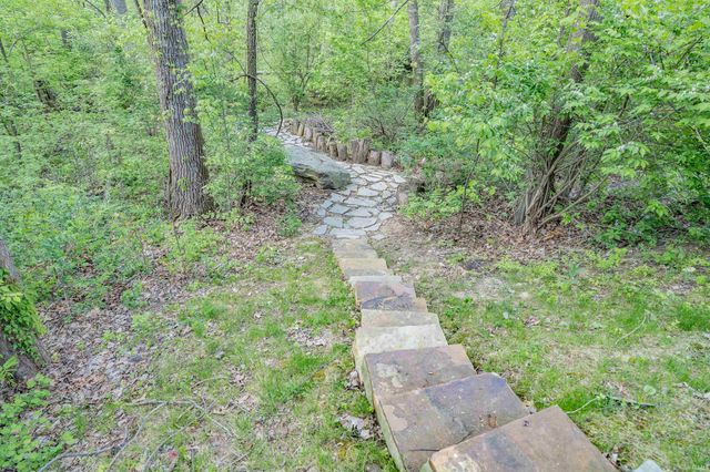 3912 Vermilion Cliffs, Fort Wayne, IN 46814