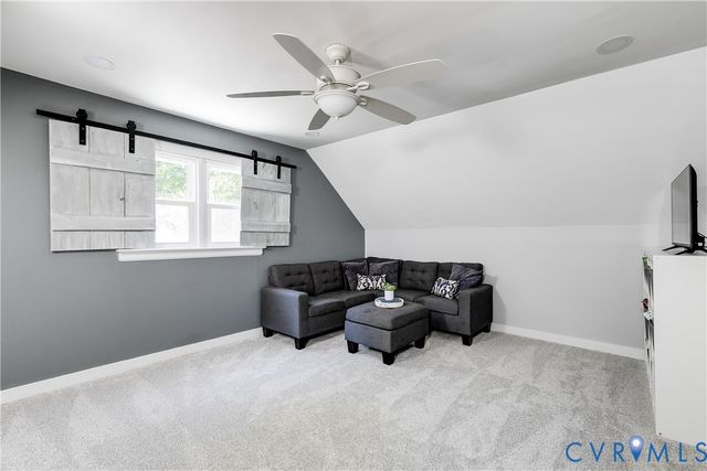 1107 Royal Ridge Rd, Midlothian, VA 23114