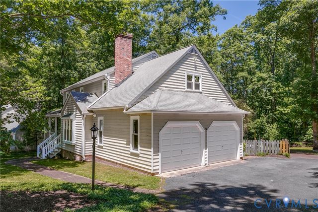 1107 Royal Ridge Rd, Midlothian, VA 23114