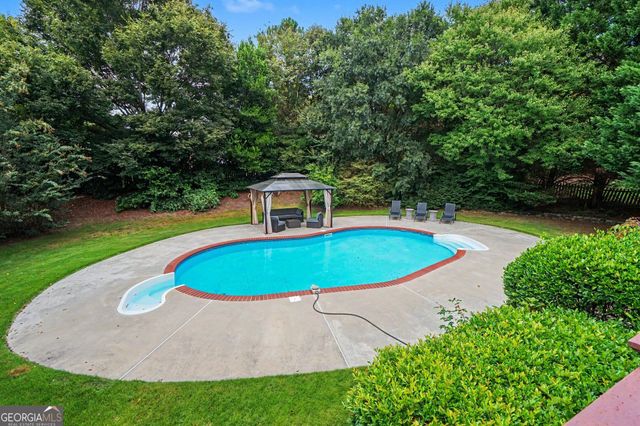 1548 Greensboro Way, Grayson, GA 30017