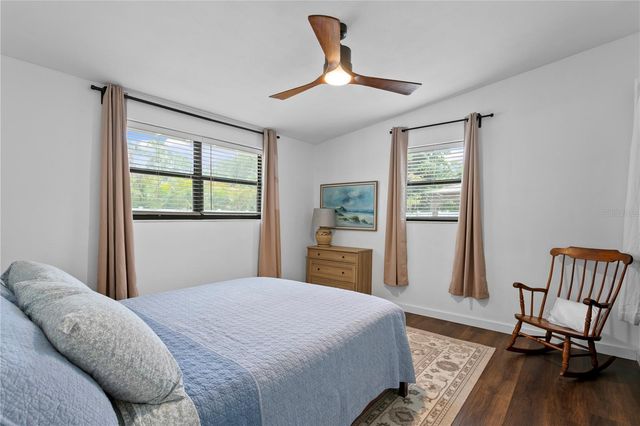 2407 S LOIS AVENUE, Tampa, FL 33629