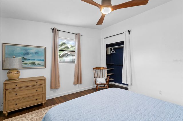 2407 S LOIS AVENUE, Tampa, FL 33629