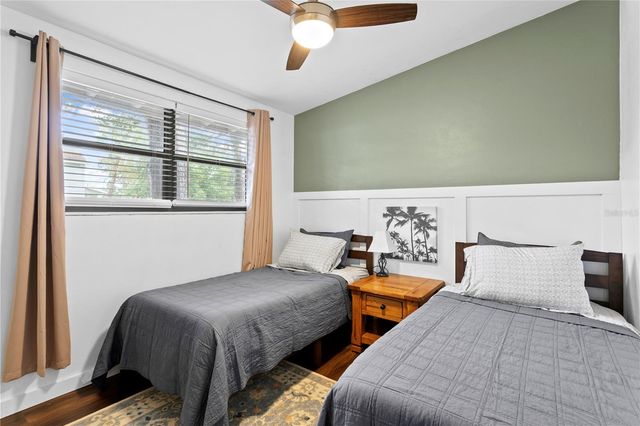 2407 S LOIS AVENUE, Tampa, FL 33629