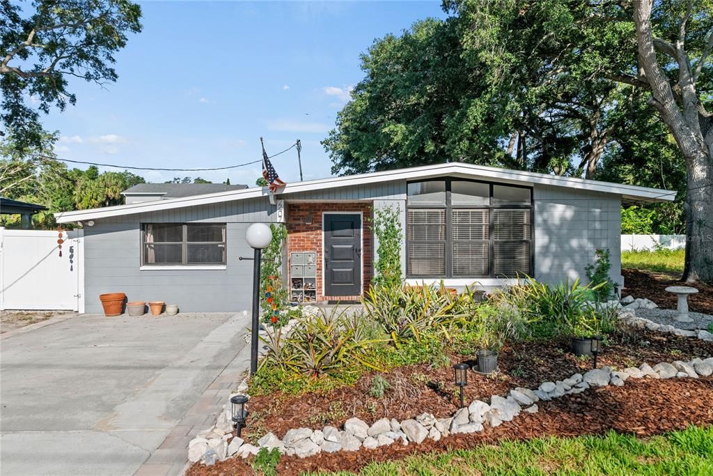 2407 S LOIS AVENUE, Tampa, FL 33629
