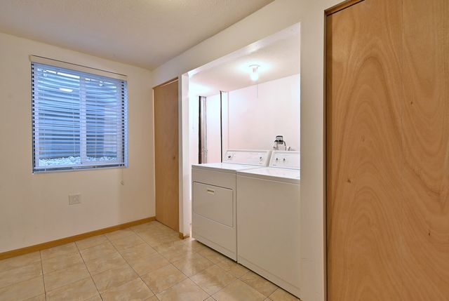 410 Manchester Road, Oswego, IL 60543