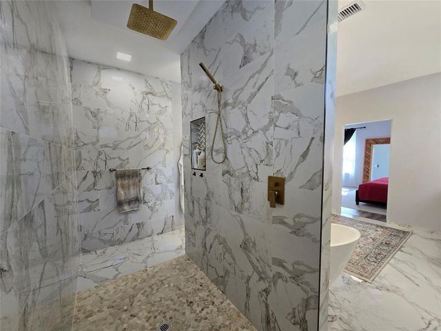 109 Kipapa CT, Bastrop, TX 78602