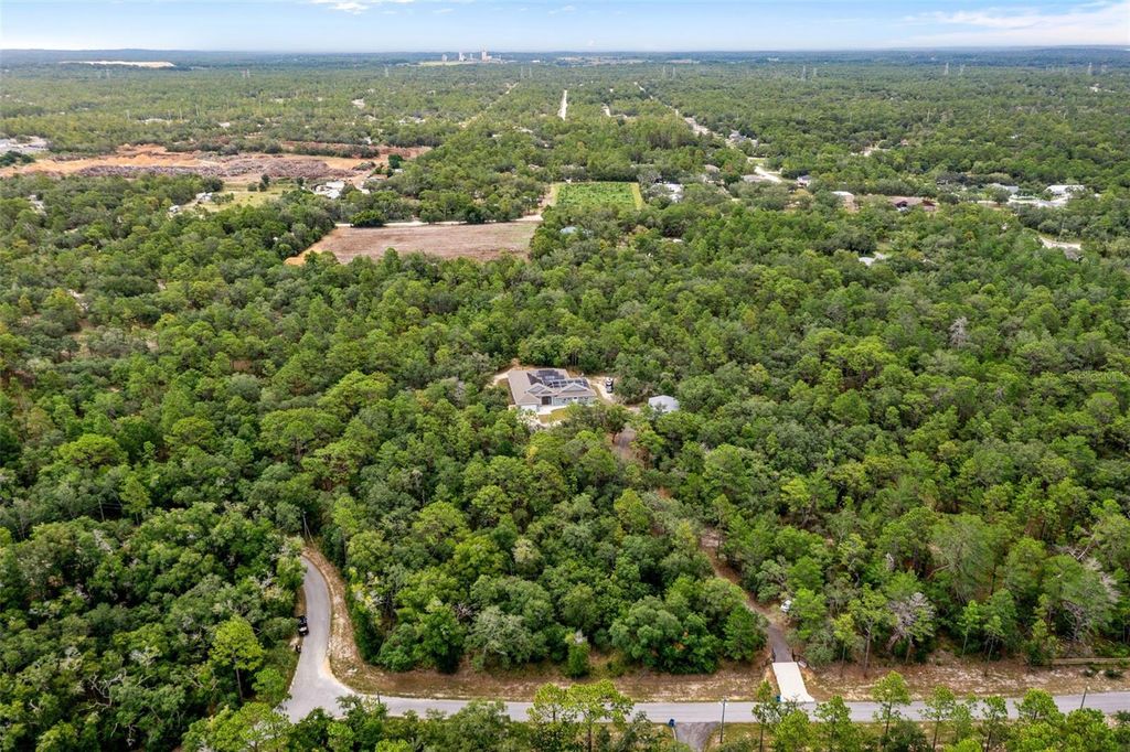 Image 75 of property listing at 14610 HIDDEN DEER TRAIL, Brooksville, FL 34614