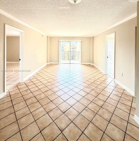 4717 NW 7th St 705-10, Miami, FL 33126