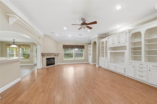 11809 Nandina Circle, Houston, TX 77065