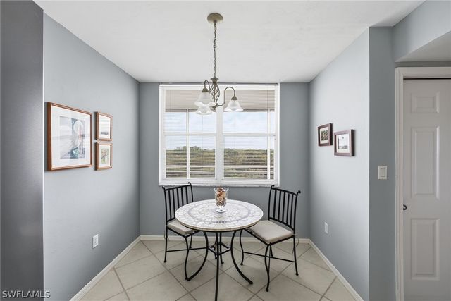 285 Naples Cove DR 1703, Naples, FL 34110