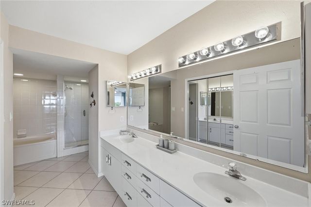 285 Naples Cove DR 1703, Naples, FL 34110