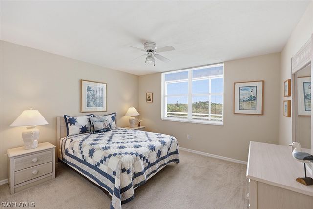 285 Naples Cove DR 1703, Naples, FL 34110