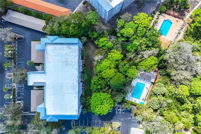 285 Naples Cove DR 1703, Naples, FL 34110