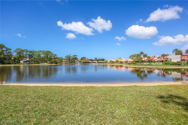 285 Naples Cove DR 1703, Naples, FL 34110