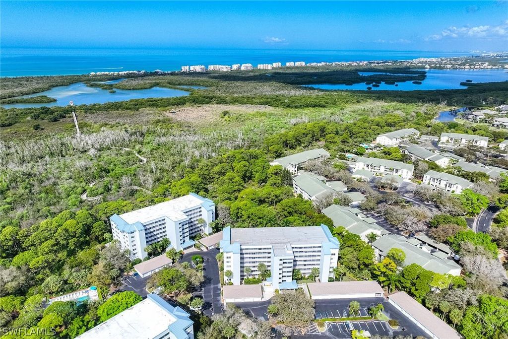 285 Naples Cove DR 1703, Naples, FL 34110