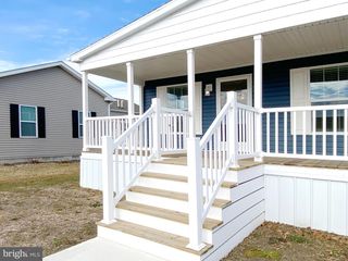 5 FOLKSTONE LANE, Lewes, DE 19958