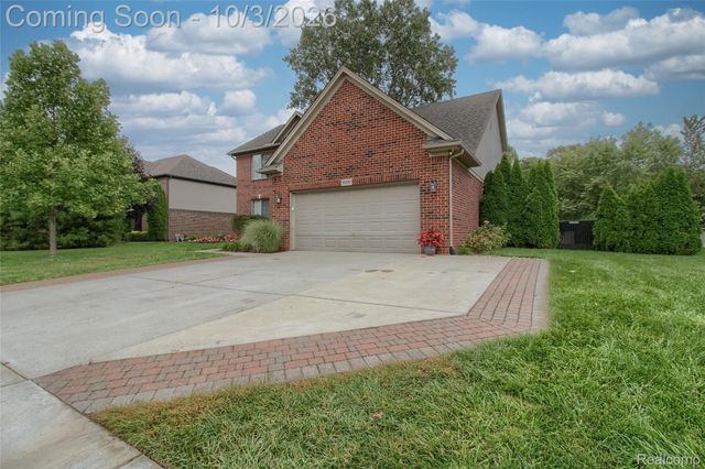 30393 Bradbury Drive, Flat Rock, MI 48134