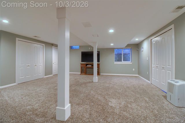 30393 Bradbury Drive, Flat Rock, MI 48134